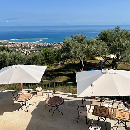 Serre Alloggio per agriturismo